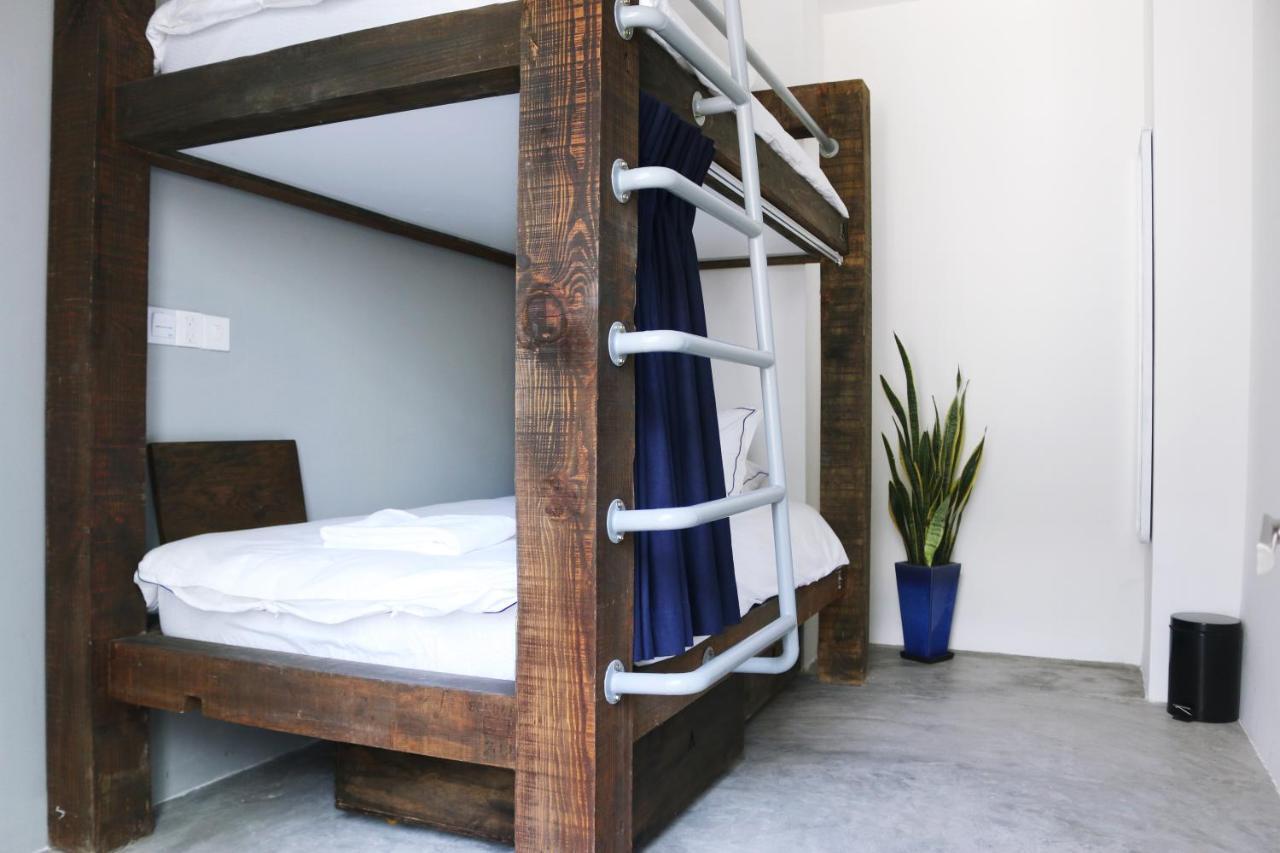 Hostel The Dorm Saigon (Adults Only) Ho-Chi-Minh-Stadt Zimmer foto